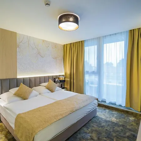 Sungarden Wellness Отель