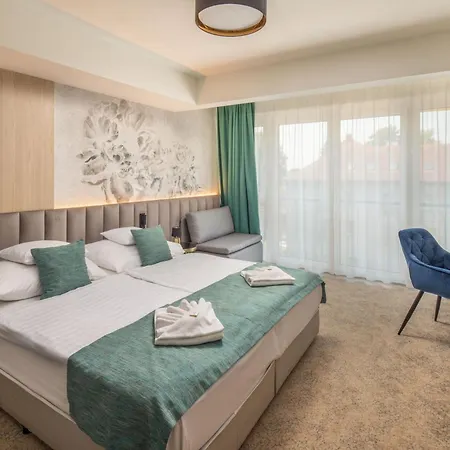 Sungarden Wellness Otel Siofok