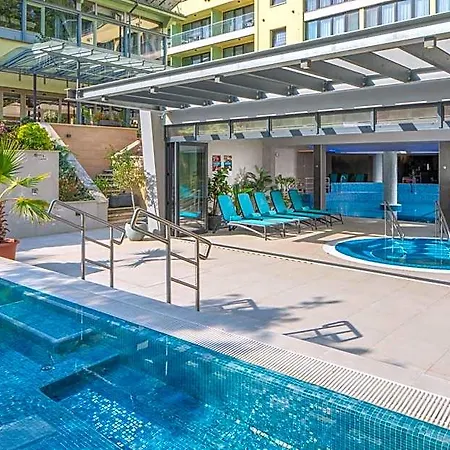 Sungarden Wellness Отель