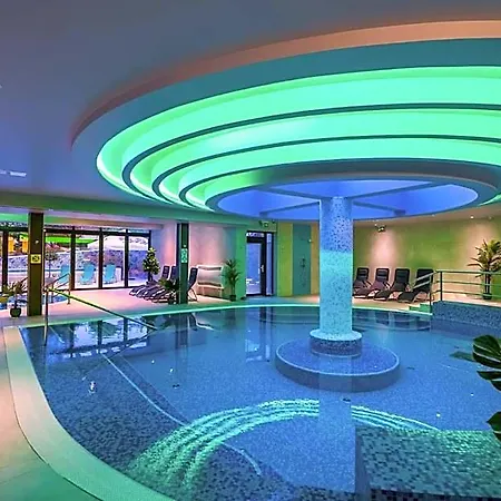 Sungarden Wellness Отель 4*