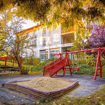 Отель Sungarden Wellness