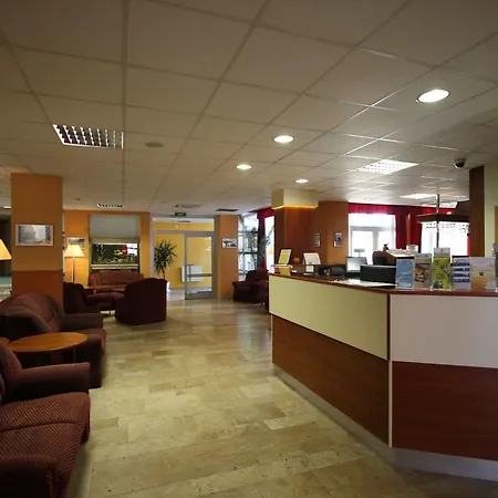 Sungarden Wellness 酒店 希欧福克
