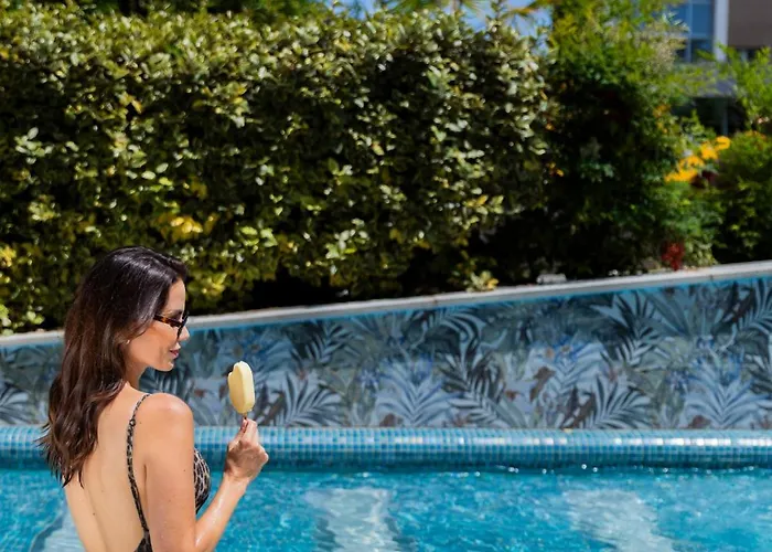 Sungarden Wellness Otel 4*