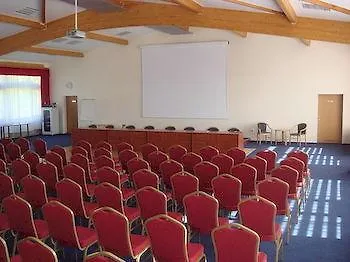 ホテル Sungarden Wellness 4*