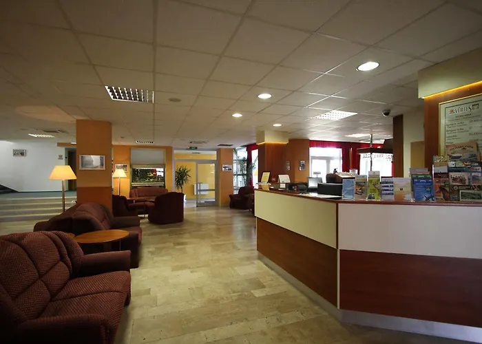 Sungarden Wellness ホテル シオーフォク